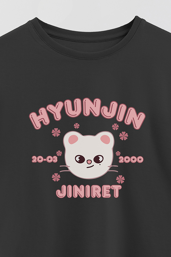 REMERA KID OVERSIZE SKZOO6 HYUNJIN