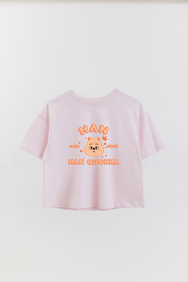 REMERA CROP ESTAMPADA SKZOO6 HAN