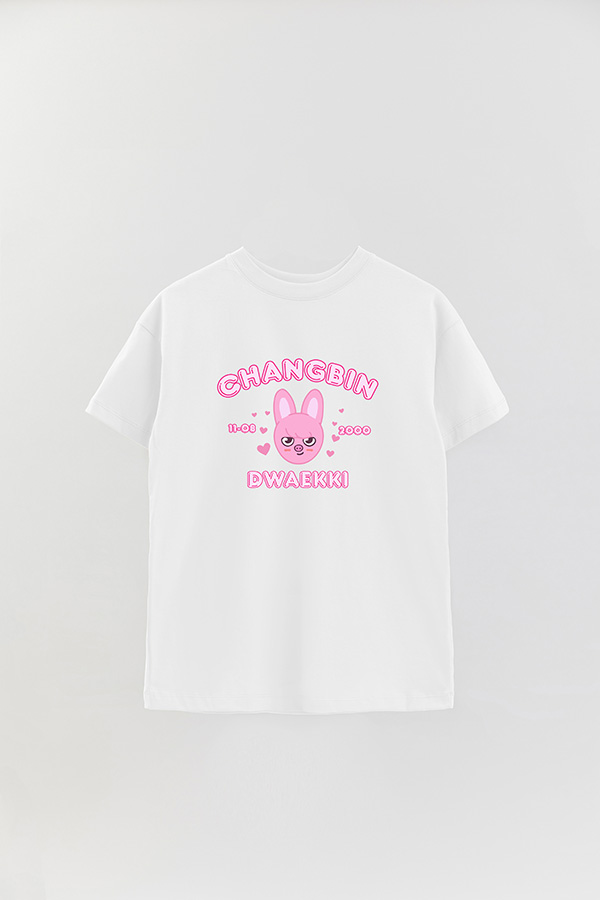 REMERA OVER ESTAMPADA SKZOO6 CHANGBIN