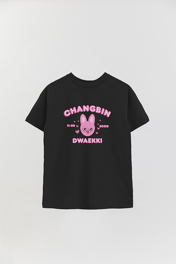 REMERA OVER ESTAMPADA SKZOO6 CHANGBIN