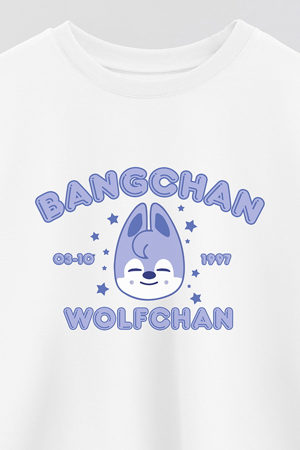 REMERA CROP ESTAMPADA SKZOO6 BANGCHAN