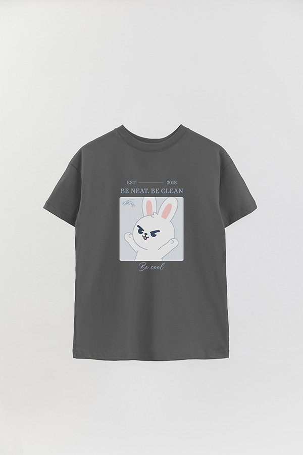 REMERA OVER ESTAMPADA SKZOO4 LEE KNOW