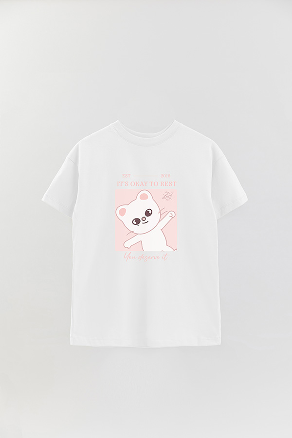 REMERA OVER ESTAMPADA SKZOO4 HYUNJIN