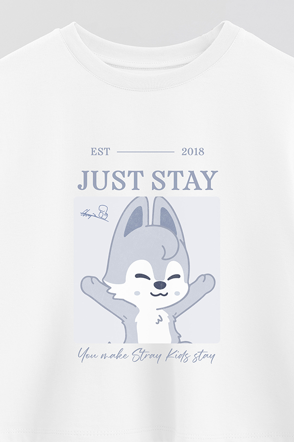 REMERA CROP ESTAMPADA SKZOO4 BANGCHAN