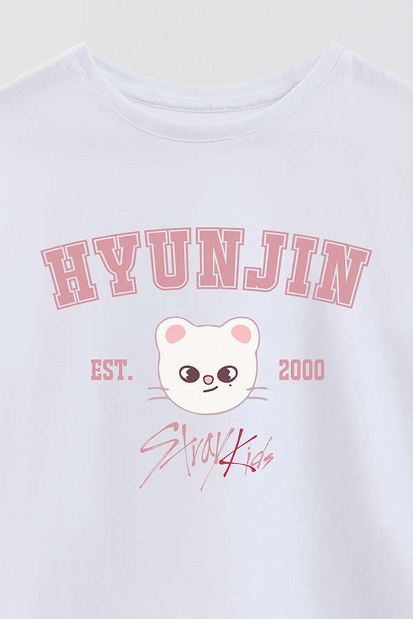 REMERA KID OVERSIZE SKZOO3 HYUNJIN