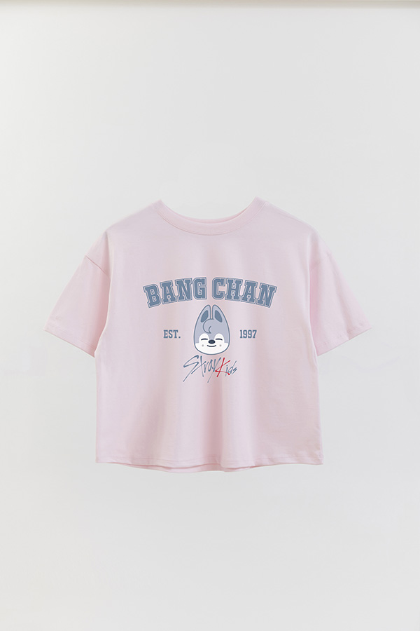 REMERA CROP ESTAMPADA SKZOO3 BANGCHAN