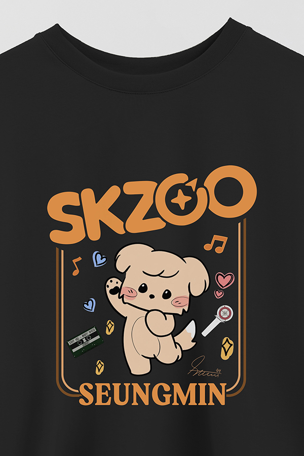 REMERA CROP ESTAMPADA SKZOO2 SEUNGMIN