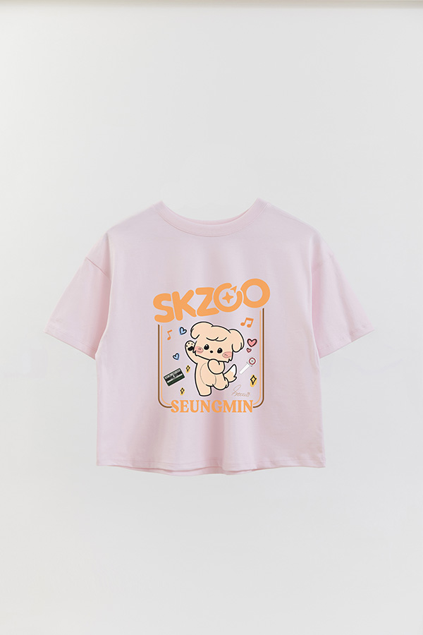 REMERA CROP ESTAMPADA SKZOO2 SEUNGMIN