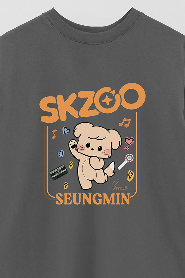 REMERA OVER ESTAMPADA SKZOO2 SEUNGMIN