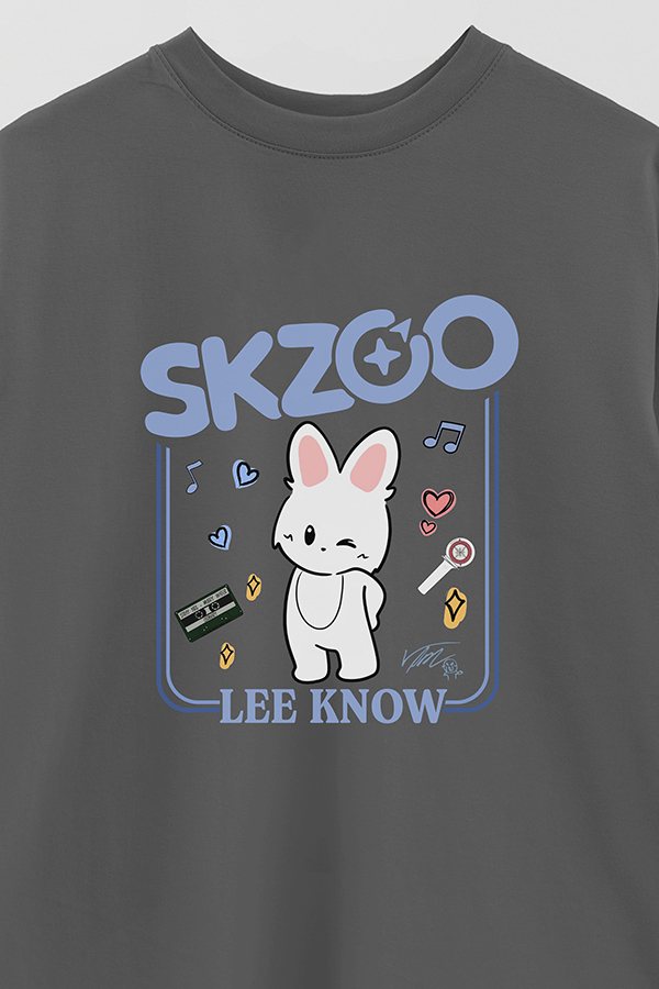 REMERA OVER ESTAMPADA SKZOO2 LEE KNOW