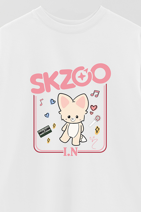 REMERA OVER ESTAMPADA SKZOO2 I.N