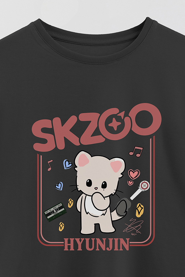 REMERA KID OVERSIZE SKZOO2 HYUNJIN