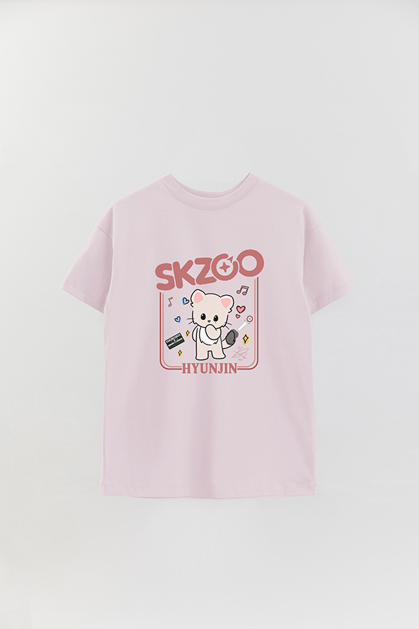 REMERA OVER ESTAMPADA SKZOO2 HYUNJIN