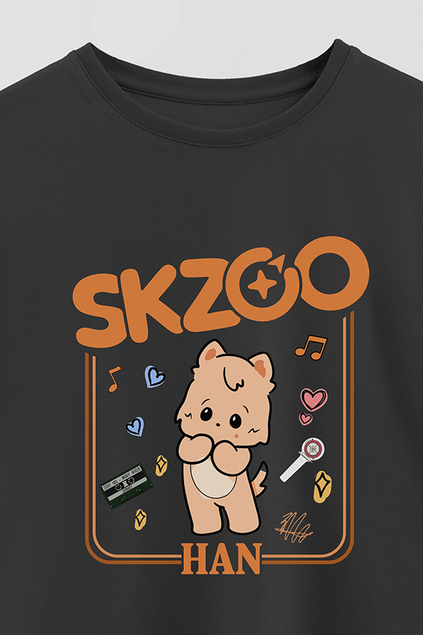 REMERA KID OVERSIZE SKZOO2 HAN