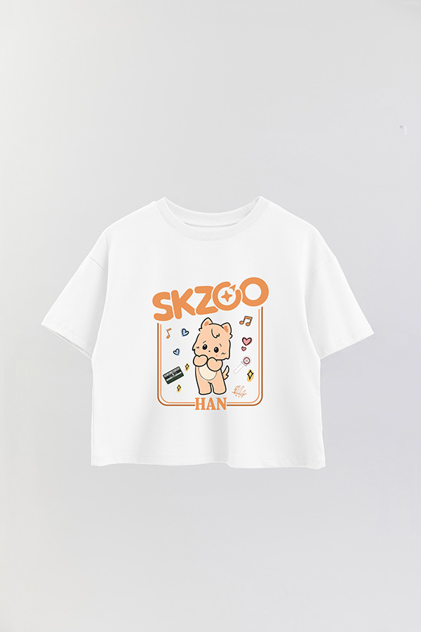 REMERA CROP ESTAMPADA SKZOO2 HAN