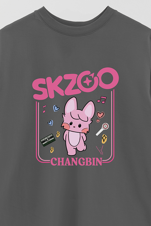 REMERA OVER ESTAMPADA SKZOO2 CHANGBIN