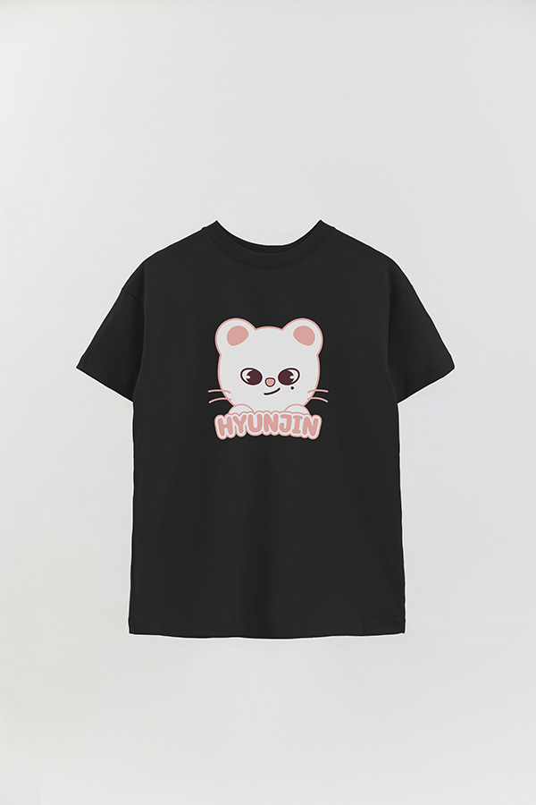 REMERA OVER ESTAMPADA SKZOO1 HYUNJIN