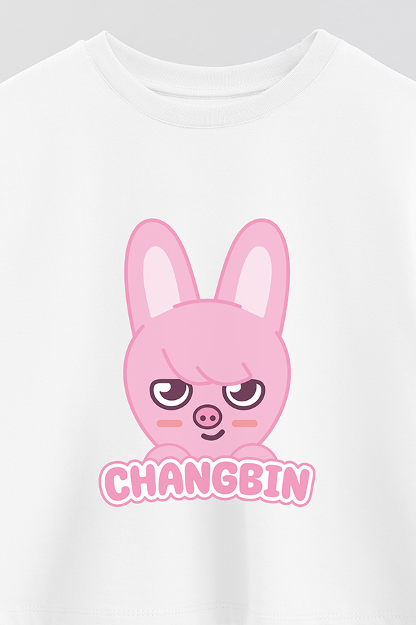 REMERA CROP ESTAMPADA SKZOO1 CHANGBIN