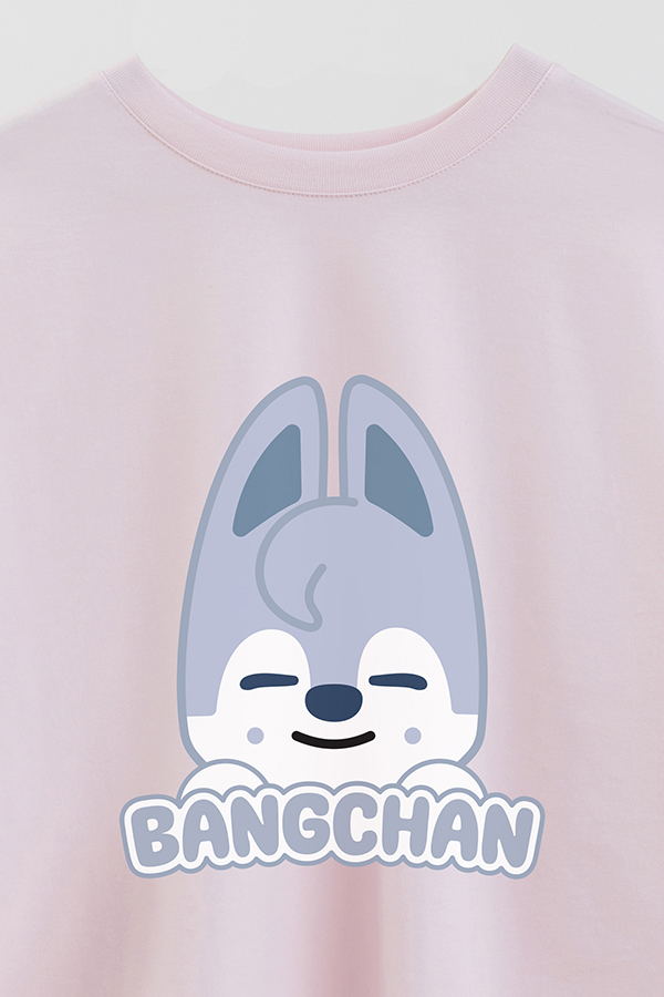 REMERA CROP ESTAMPADA SKZOO1 BANGCHAN
