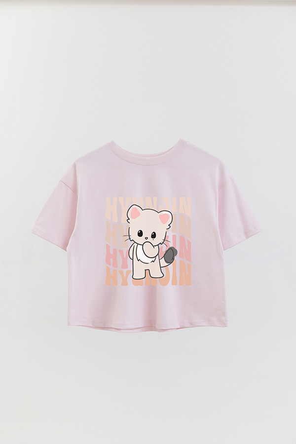REMERA CROP ESTAMPADA SKZ RT HYUNJIN