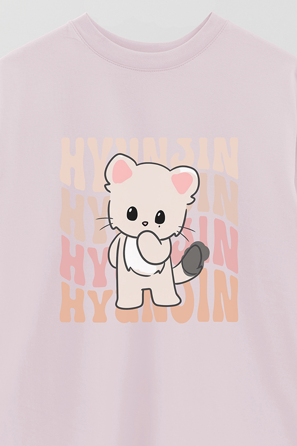 REMERA OVER ESTAMPADA SKZ RT HYUNJIN