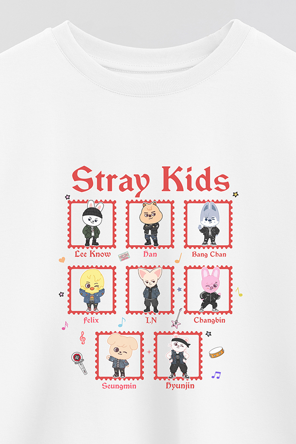 REMERA CROP ESTAMPADA STRAY KIDS 9