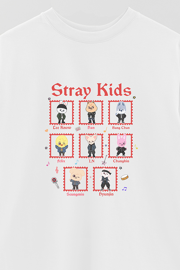 REMERA OVER ESTAMPADA STRAY KIDS 9