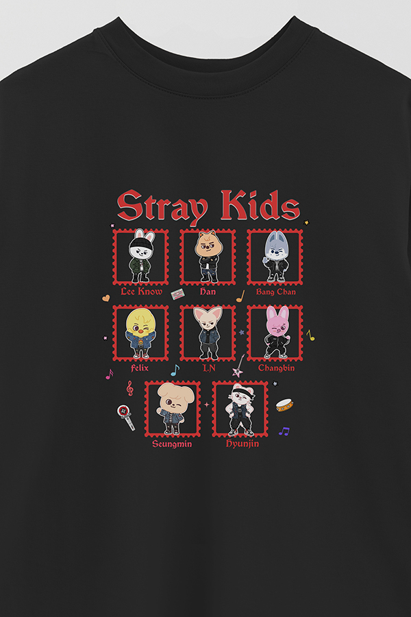 REMERA OVER ESTAMPADA STRAY KIDS 9