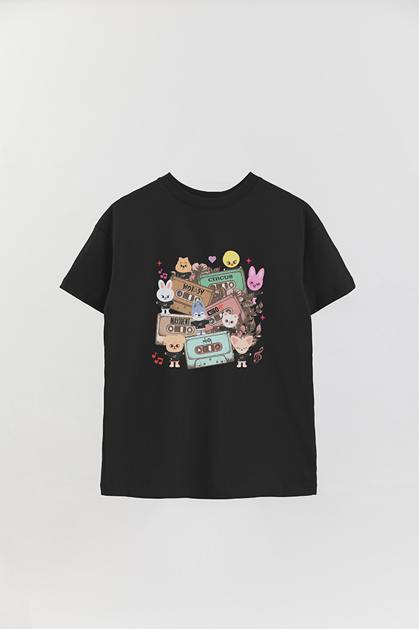 REMERA OVER ESTAMPADA STRAY KIDS 7