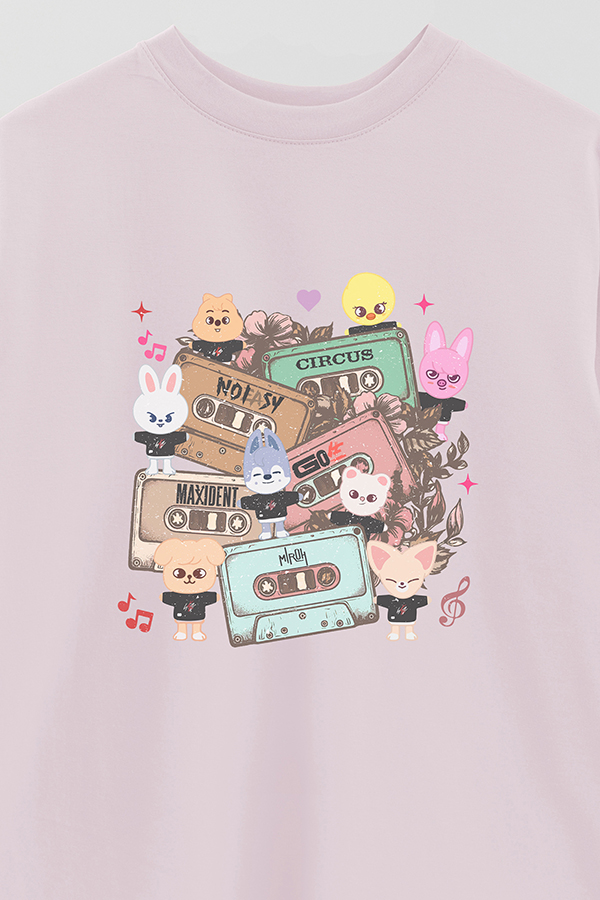 REMERA OVER ESTAMPADA STRAY KIDS 7
