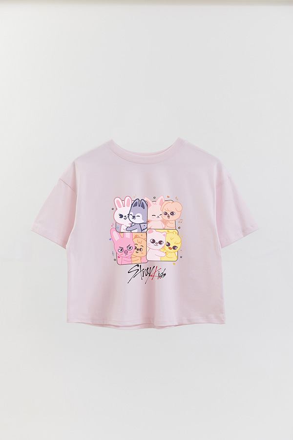 REMERA CROP ESTAMPADA STRAY KIDS 3