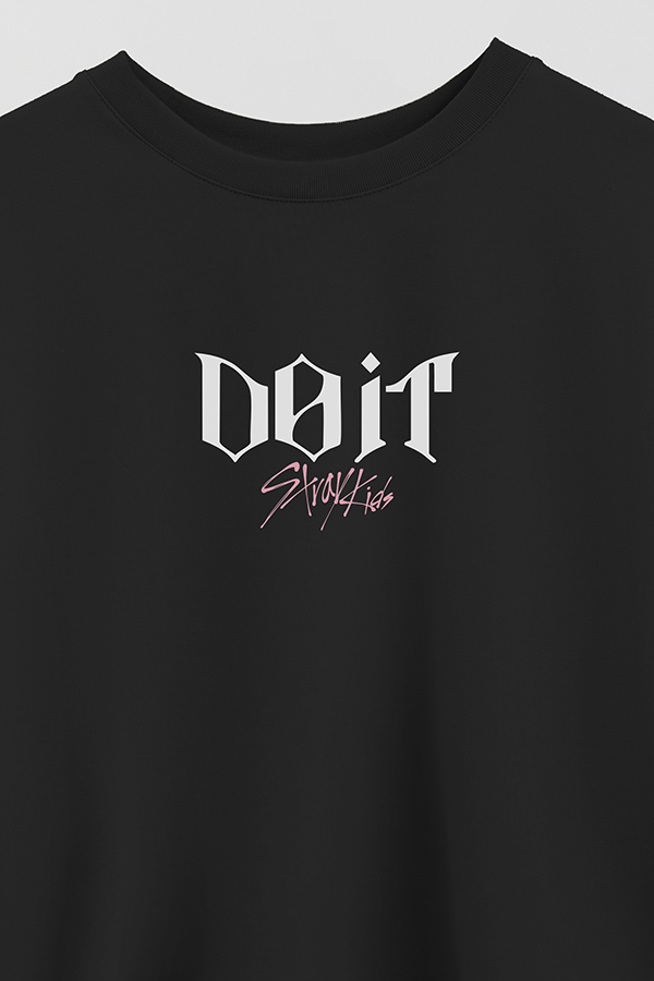REMERA CROP ESTAMPADA STRAY KIDS FB DO IT 3