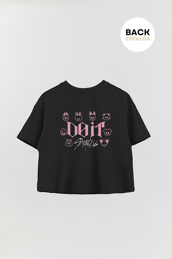 REMERA CROP ESTAMPADA STRAY KIDS FB DO IT 2