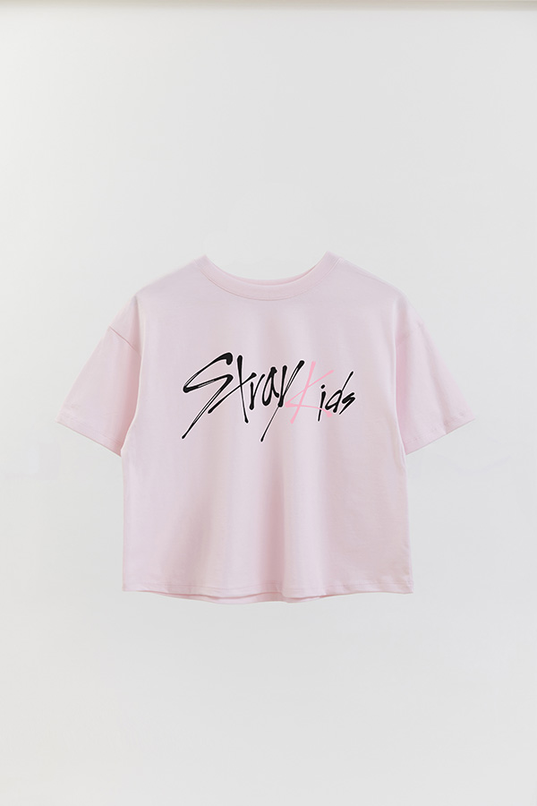 REMERA CROP ESTAMPADA STRAY KIDS FB DO IT 1