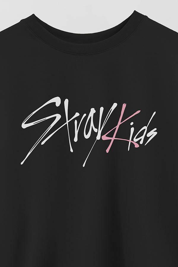 REMERA CROP ESTAMPADA STRAY KIDS FB DO IT 1