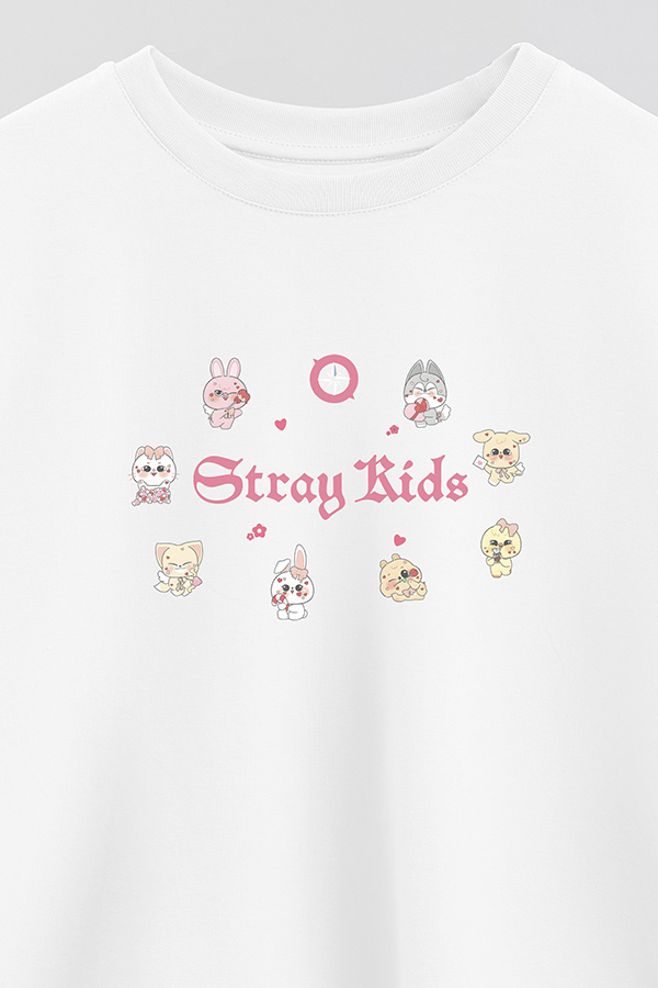 REMERA CROP ESTAMPADA STRAY KIDS FB CT