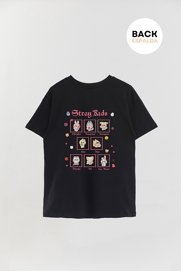 REMERA OVER ESTAMPADA STRAY KIDS FB CT