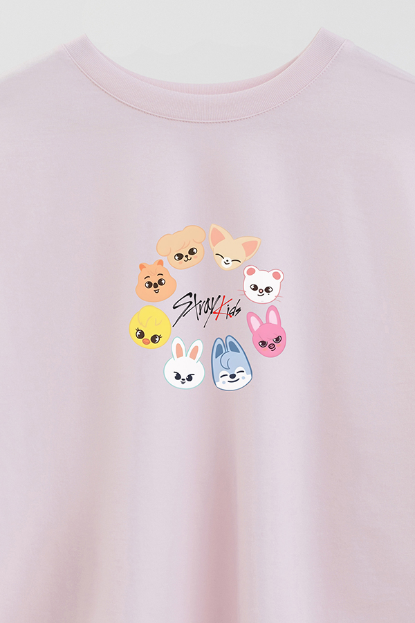 REMERA CROP ESTAMPADA STRAY KIDS FB CT2