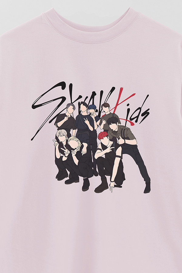 REMERA OVER ESTAMPADA STRAY KIDS DR3