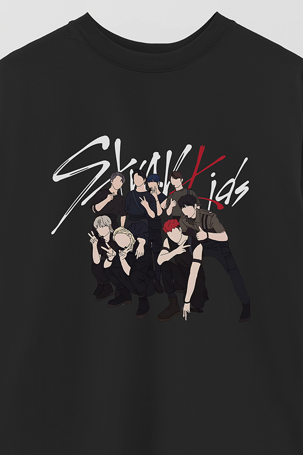 REMERA OVER ESTAMPADA STRAY KIDS DR3