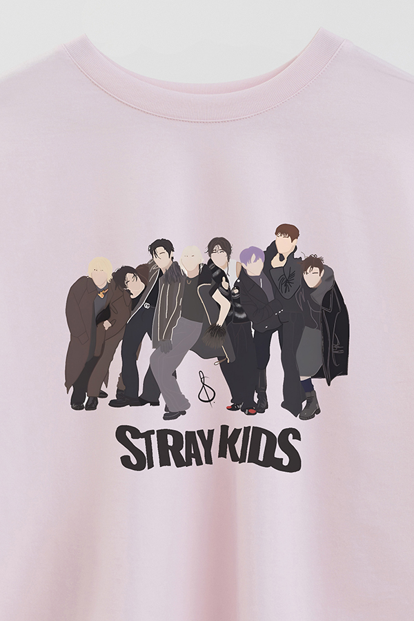 REMERA CROP ESTAMPADA STRAY KIDS DR1
