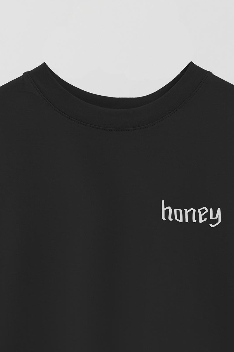 REMERA OVER ESTAMPADA UNISEX HONEY