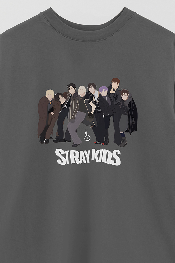 REMERA OVER ESTAMPADA STRAY KIDS DR1
