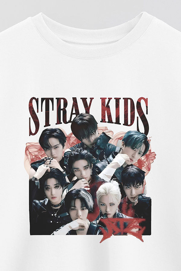 REMERA CROP ESTAMPADA STRAY KIDS BND4