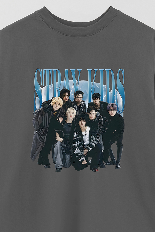 REMERA OVER ESTAMPADA STRAY KIDS BND3