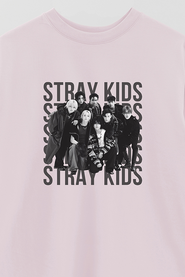 REMERA OVER ESTAMPADA STRAY KIDS BND1