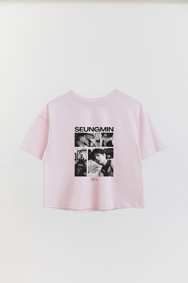 REMERA CROP ESTAMPADA STRAY KIDS SEUNGMIN