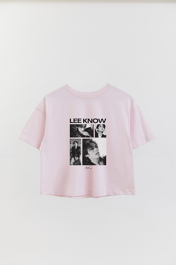 REMERA CROP ESTAMPADA STRAY KIDS LEE KNOW