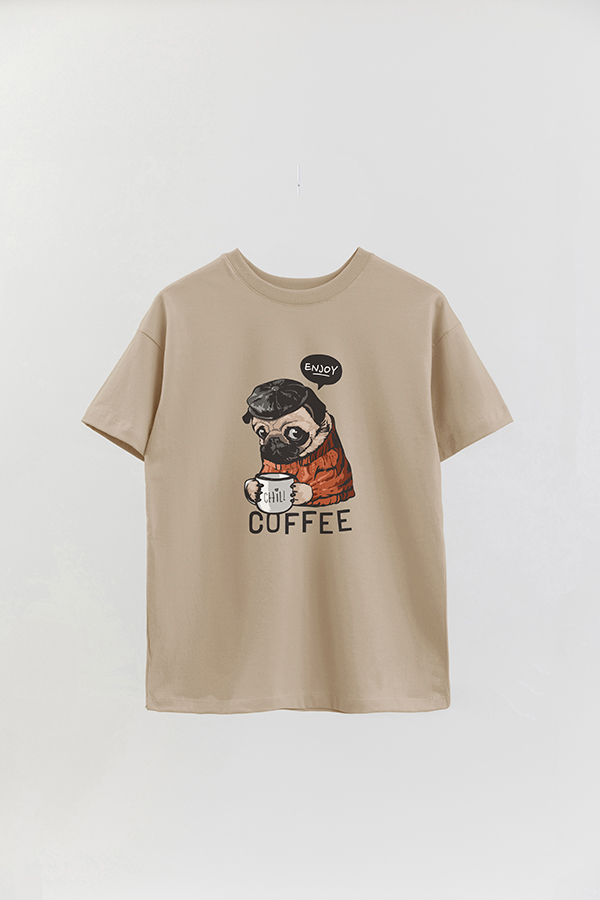 REMERA OVER ESTAMPADA DOG COFFEE
