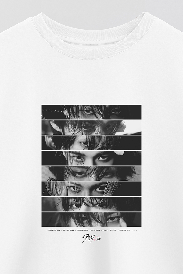 REMERA CROP ESTAMPADA STRAY EYES